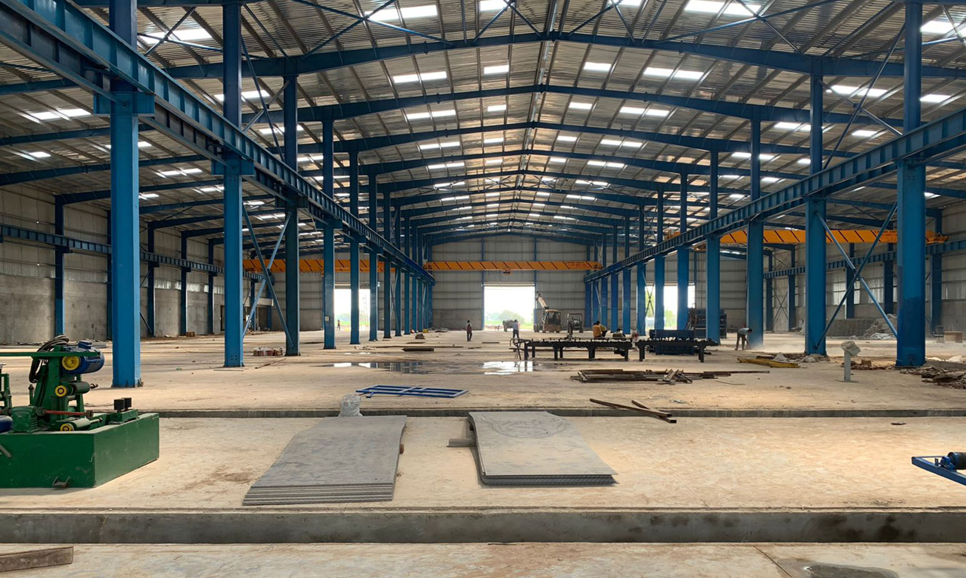 Office Furniture Manufacturers - Universal Crane Hoist & Modular Furniture